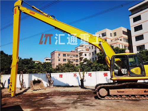 挖掘機(jī)加長(zhǎng)臂廠家，長(zhǎng)臂挖掘機(jī)，卡特挖掘機(jī)加長(zhǎng)臂