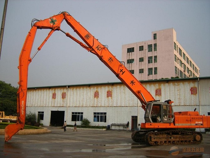挖掘機(jī)拆樓臂，挖掘機(jī)拆樓臂廠家，挖掘機(jī)改裝拆樓臂